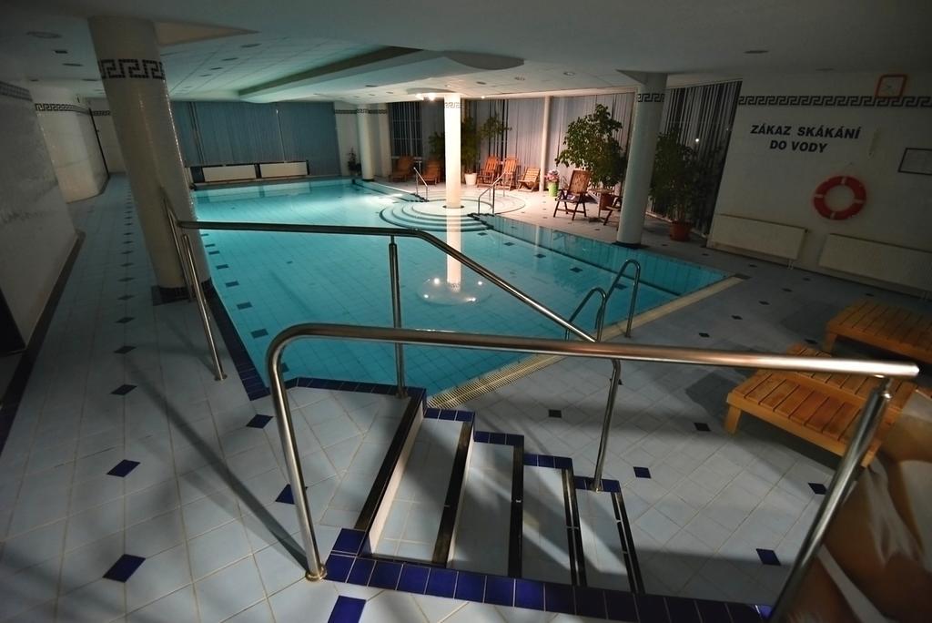 Hotel Prosper Čeladná Extérieur photo