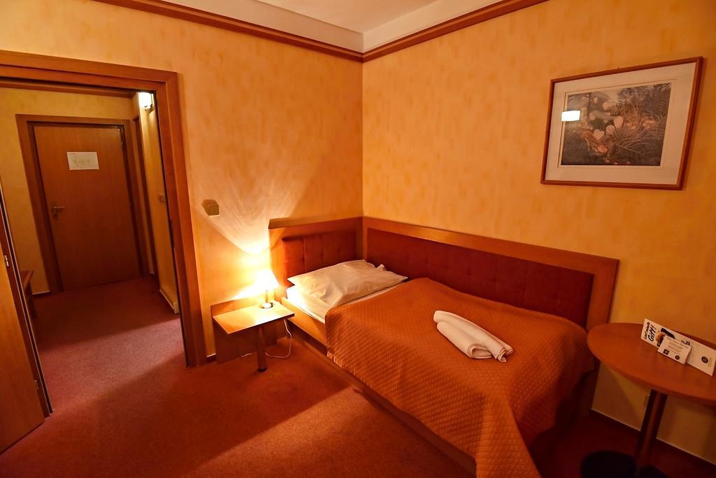 Hotel Prosper Čeladná Extérieur photo