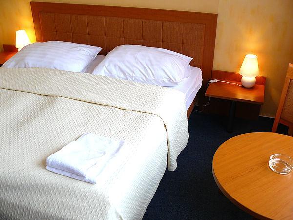 Hotel Prosper Čeladná Extérieur photo